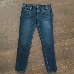 American Eagle Hi-Rise Dream Jean sz 10